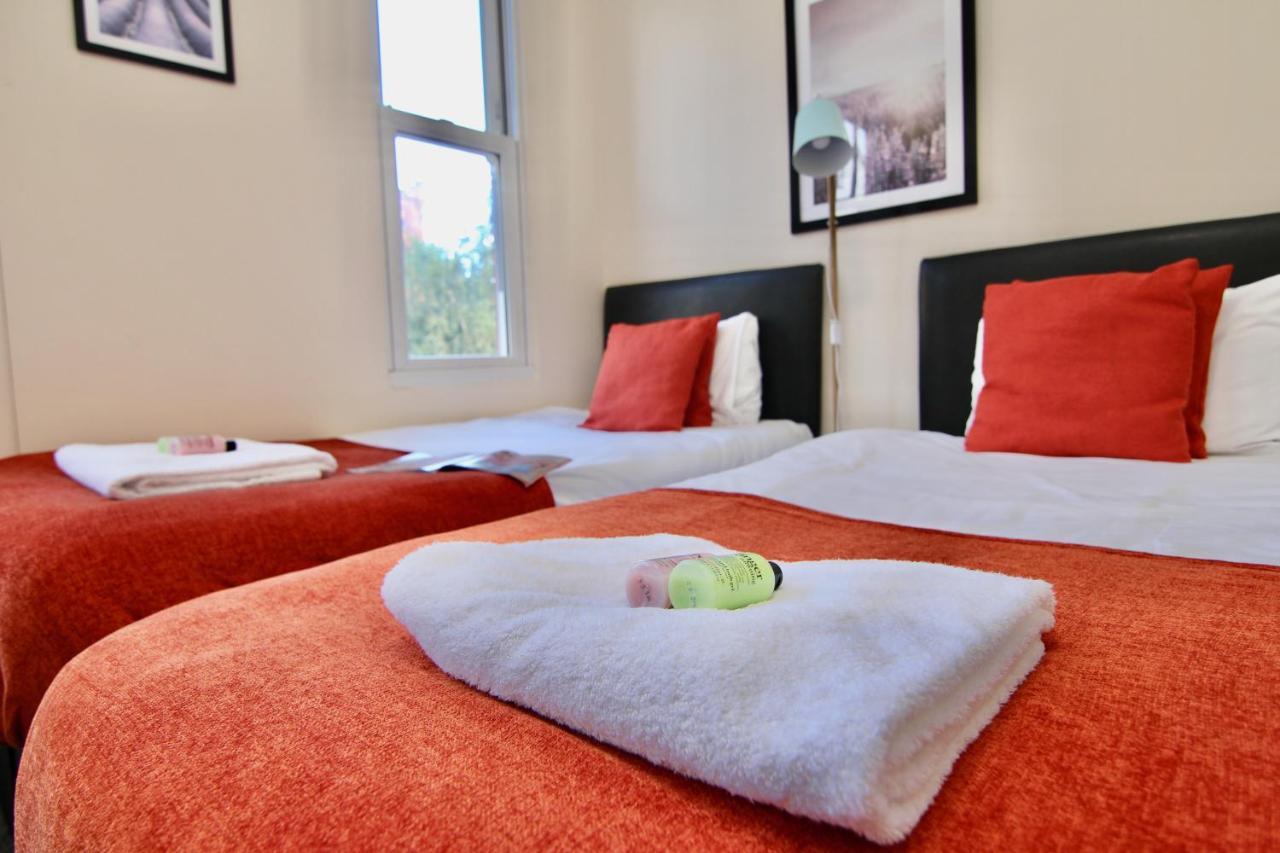 Lovely Twin Bed Studio Near Coventry Shopping Centre Exterior photo