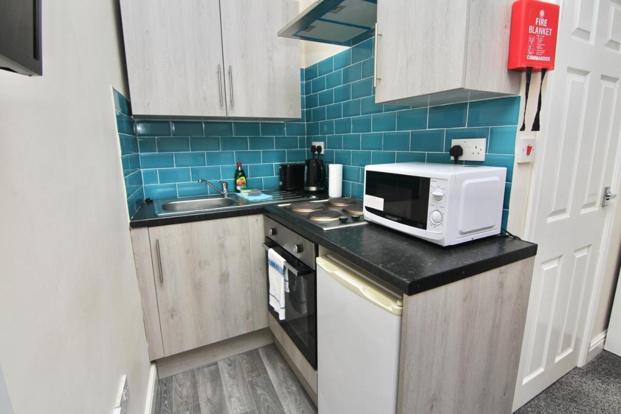 Lovely Twin Bed Studio Near Coventry Shopping Centre Exterior photo